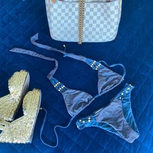 SUPER SEXY BEACH BUNNY BIKINI SET (WORN TWICE)